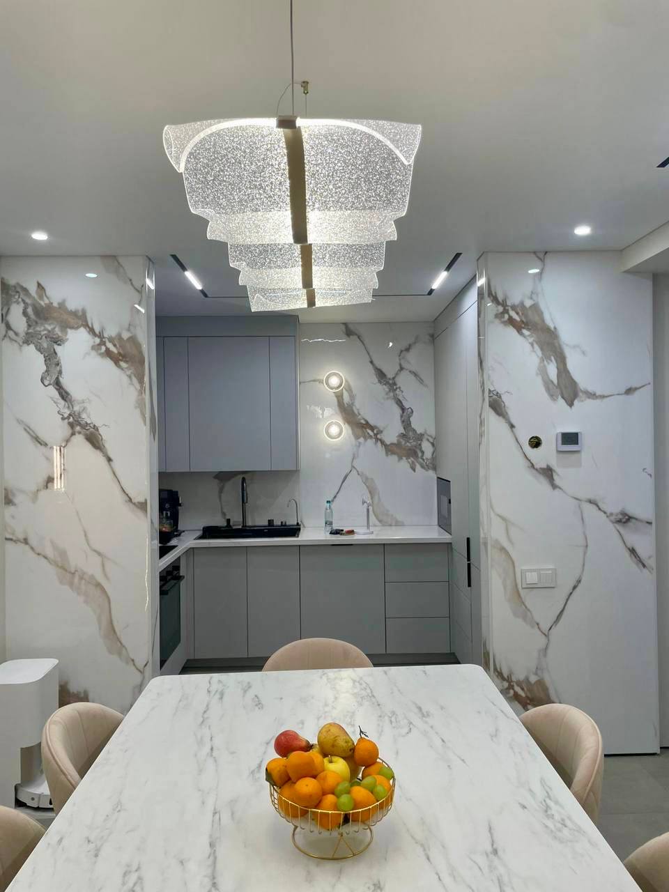 Q757 Calacatta Aurum от Noblle Quartz — воплощение роскоши на вашей кухне — фото 5